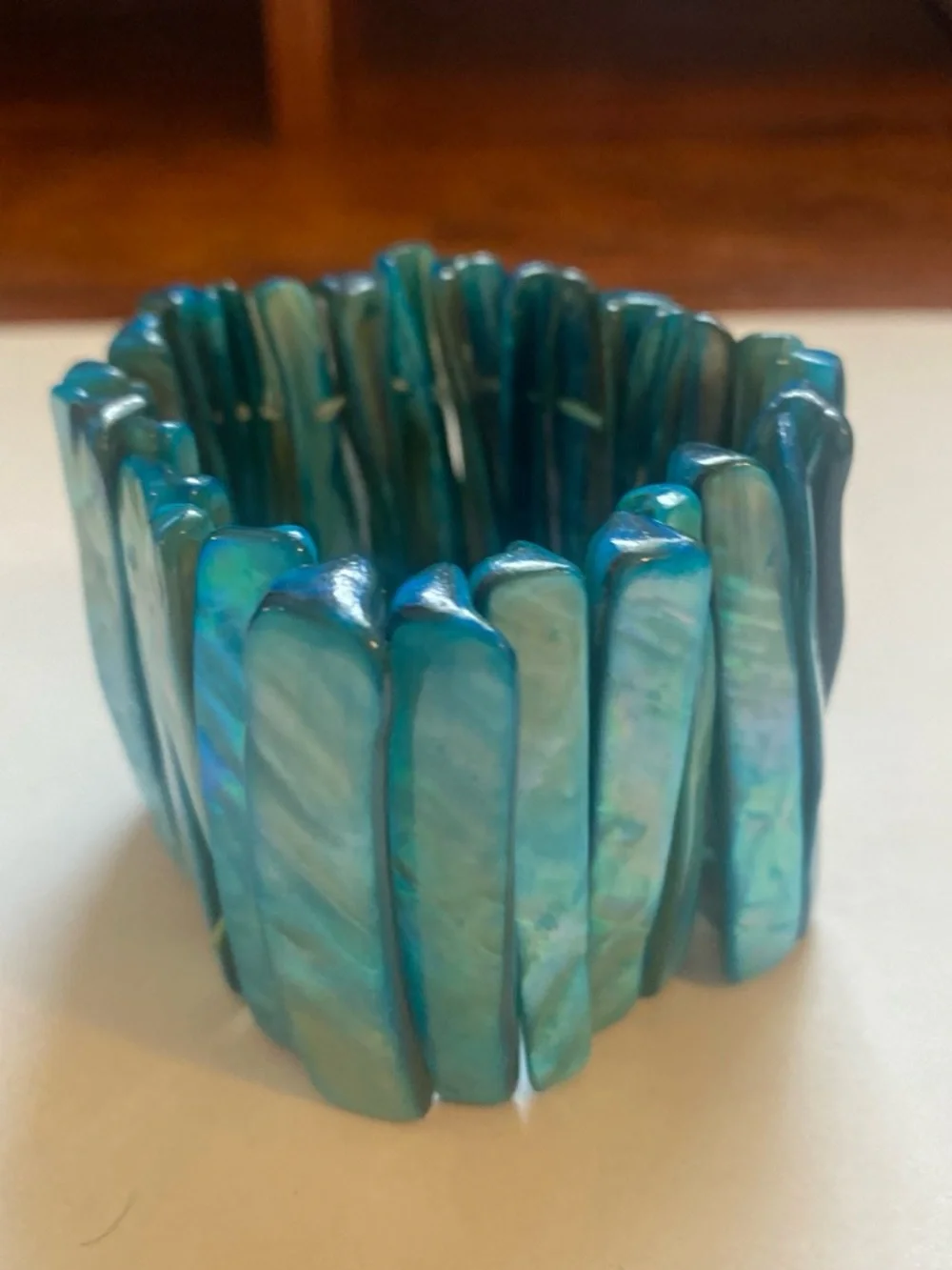 Blue Iridescent abalone Shell Stretch Bracelet - Unbranded